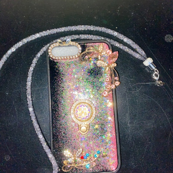 iPhone 7/8 plus bling phone case with lanyard - Picture 2 of 7